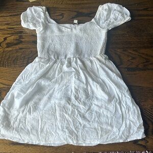 Women’s white sundress